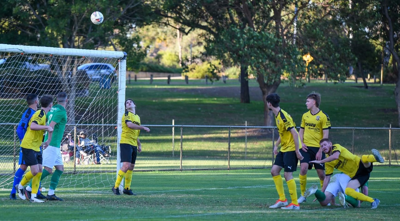 Olympic Kingsway v Forrestfield Utd Photo by Cat Bryant Photography